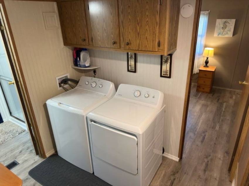 341 Sioux Drive a Winter Haven, FL Mobile or Manufactured Home for Sale